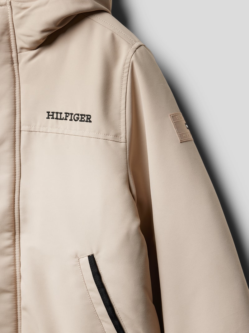 Jacke mit Label-Stitching Modell 'TECH' in stein