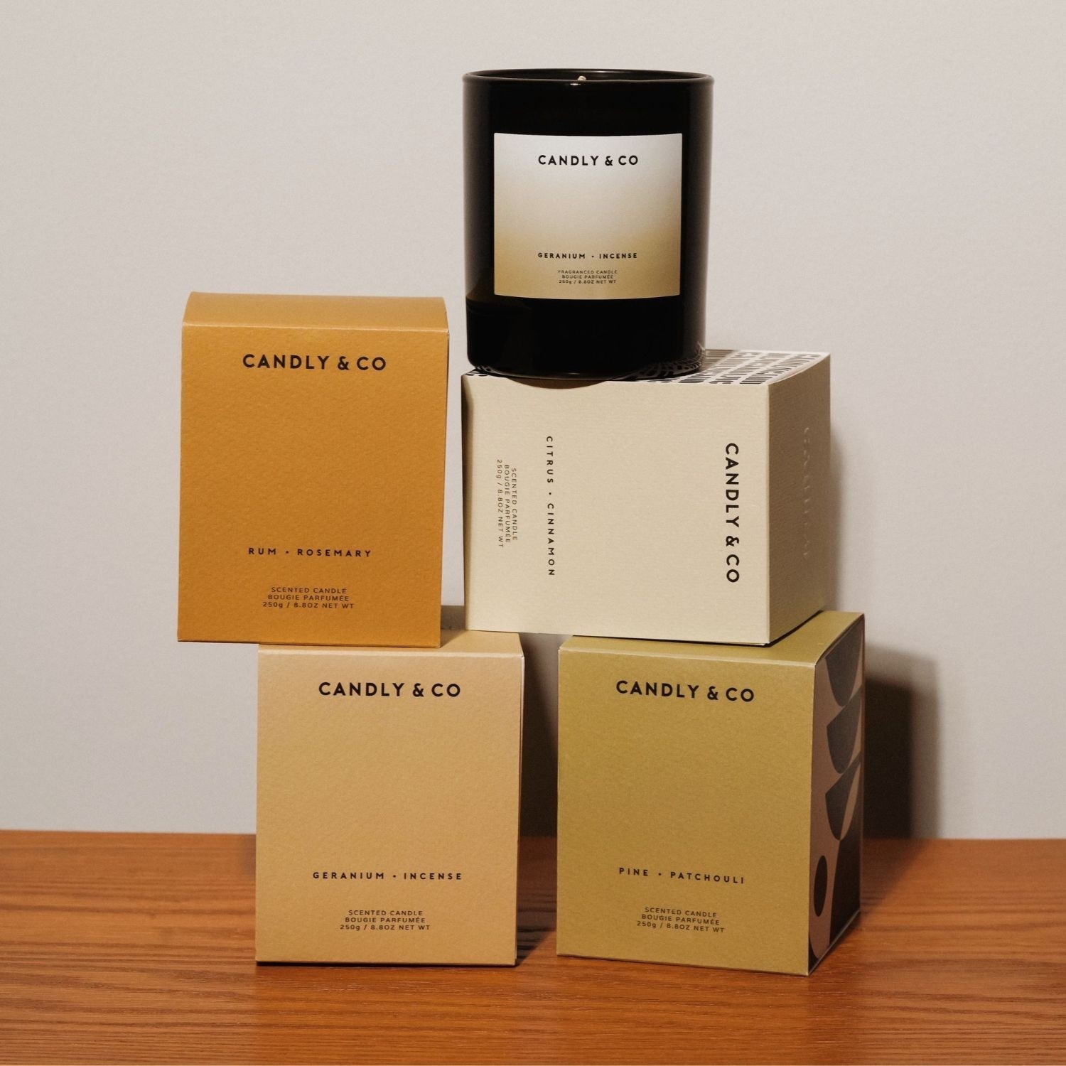 Candly&Co svece Nr. 2 Rum/Rozmarīns