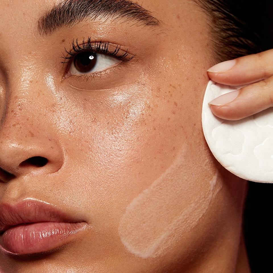 Latte tonificante alla vaniglia KYLIE COSMETICS