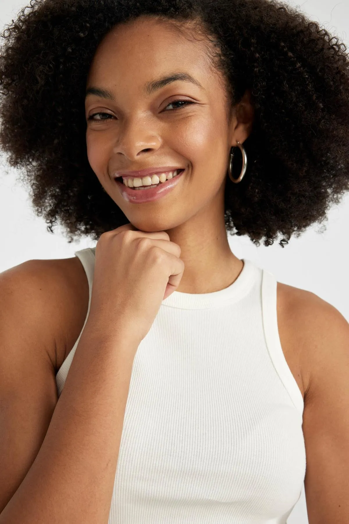 DeFacto  Figurbetontes Neckholder-Camisole mit Rippenmuster Athlete U0357az24sm