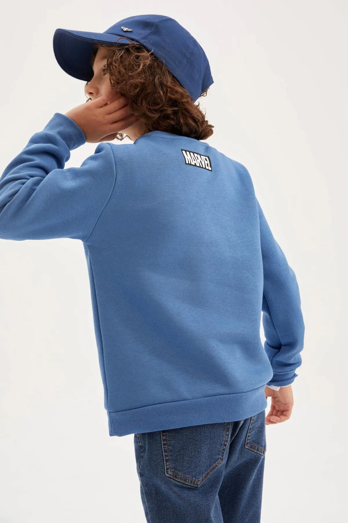 DeFacto  Marvel Avengers Rundhals-Sweatshirt für Jungen
