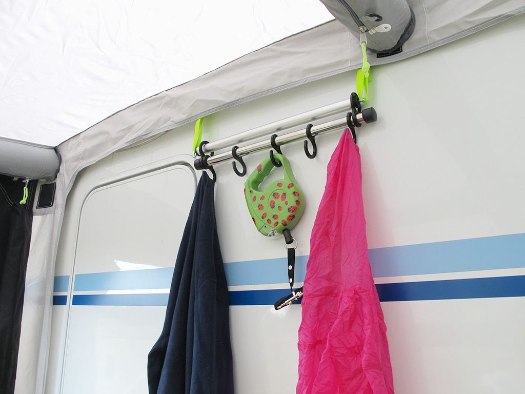 Dometic AccessoryTrack Hanging Rail Zeltkleiderstange