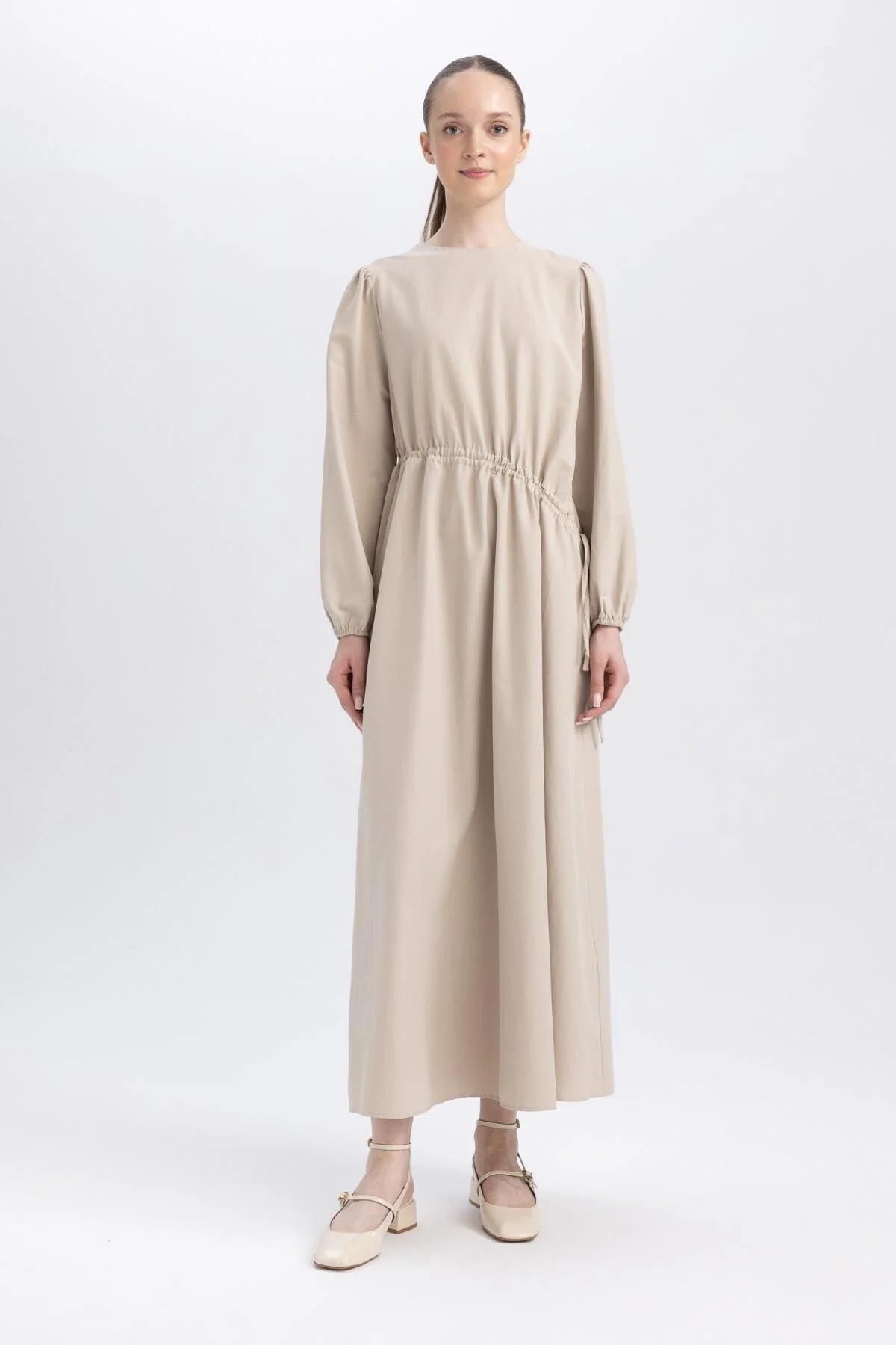 DeFacto  Popeline-Langarmkleid mit normaler Passform und Rundhalsausschnitt