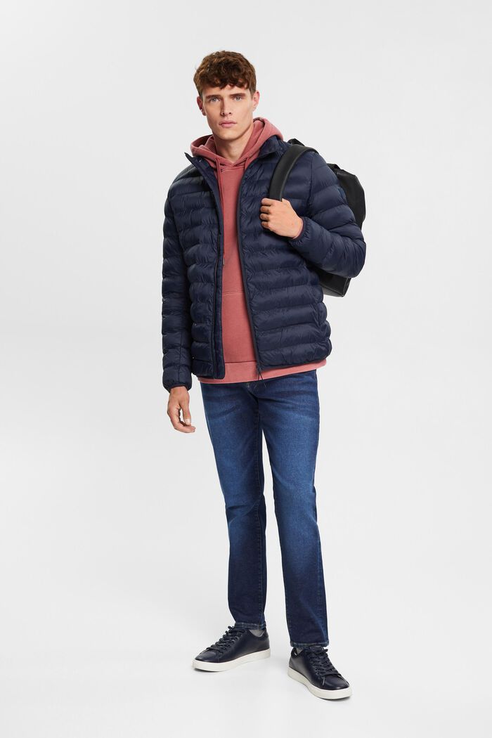 Steppjacke mit hohem Kragen