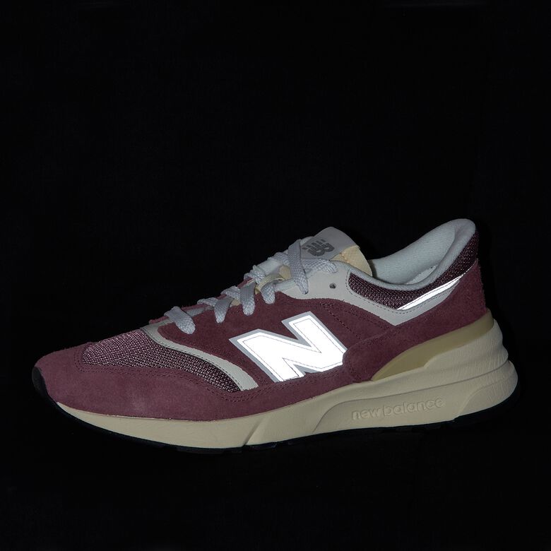 New Balance U997RCC washed burgundy