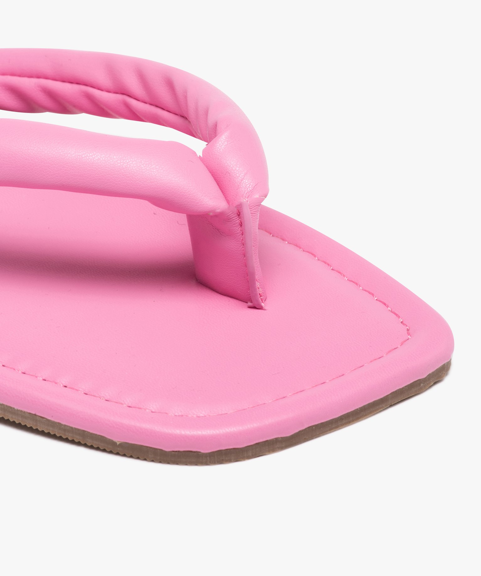 Sandales femme à entre-doigts uni matelassé rose | GEMO