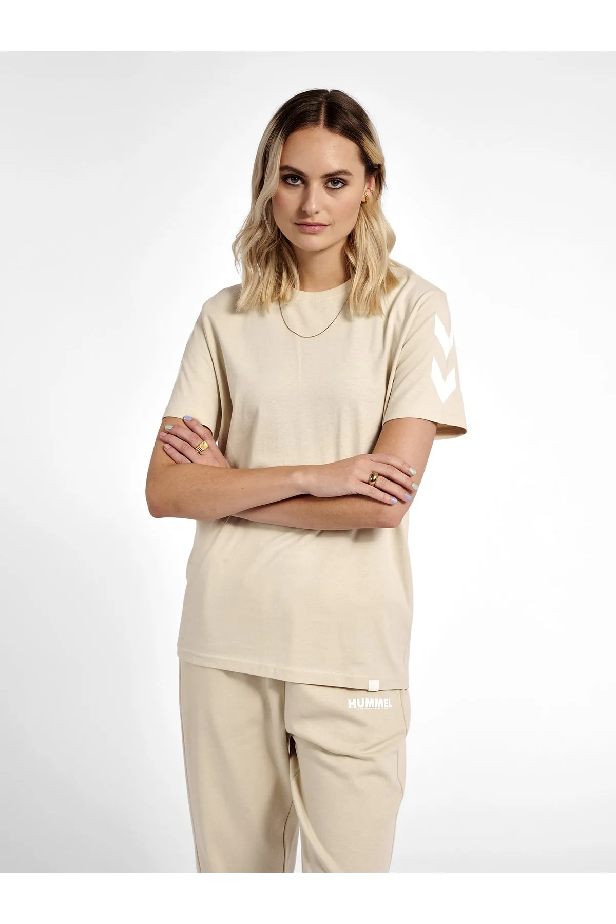 hummel  hmlLEGACY CHEVRON T-SHIRT