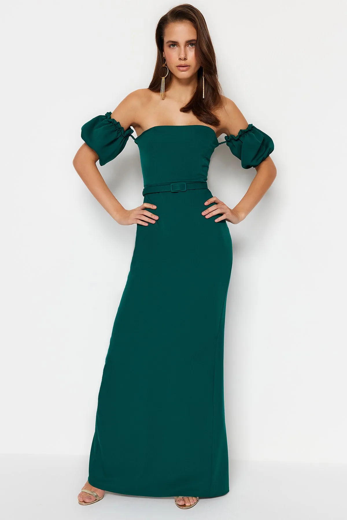 Trendyol Collection  Smaragdgrünes langes gewebtes Abendkleid mit Gürtel TPRSS23AE00091