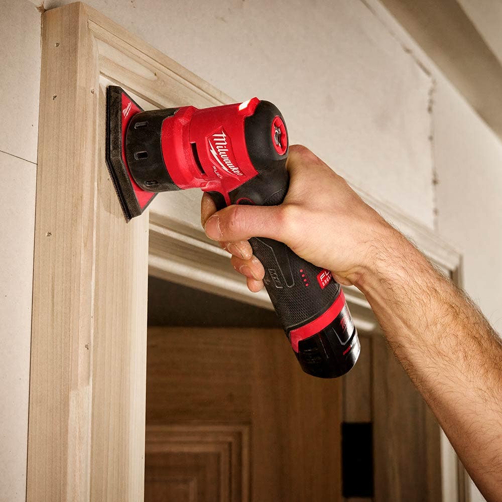 MILWAUKEE 12V FUEL™ Orbital Detail Sander Skin M12FDSS0