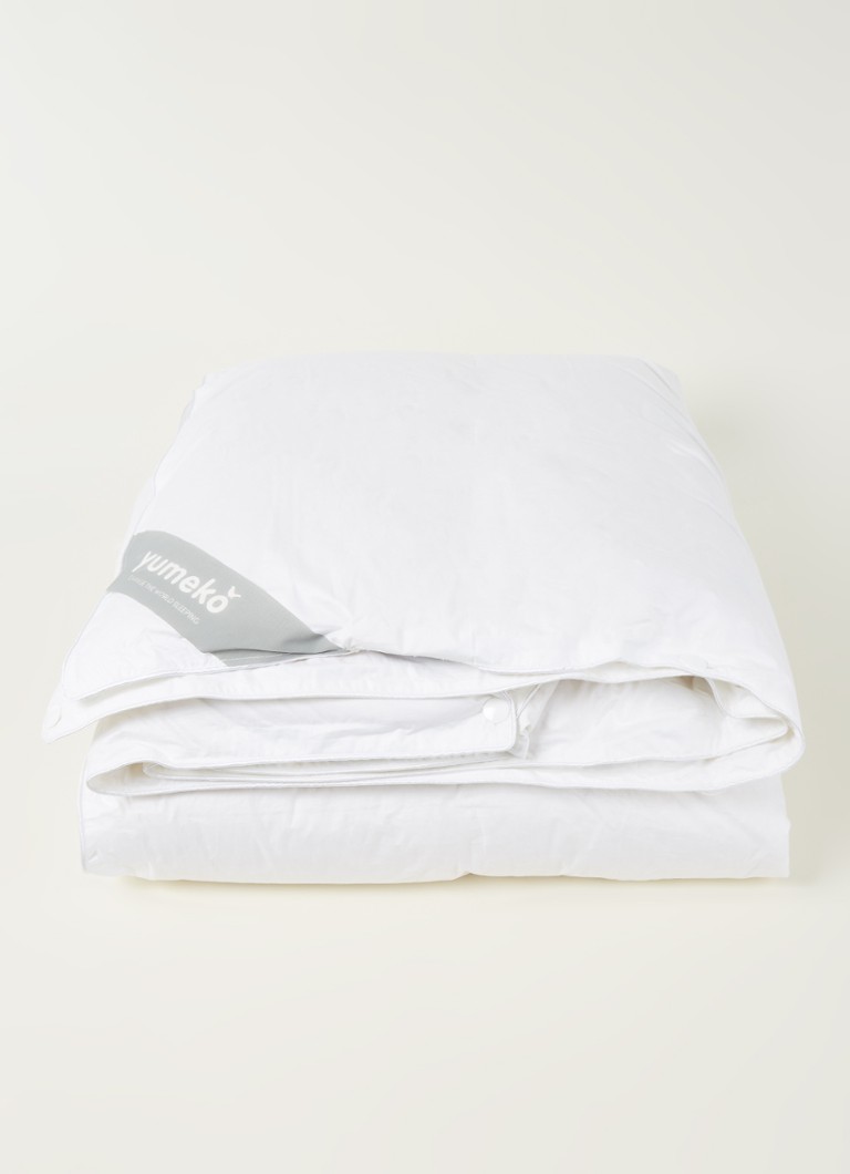 Pilotă single Yumeko All Seasons, potrivită pentru toate anotimpurile, confecționată din bumbac organic și umplută cu puf de gâscă.