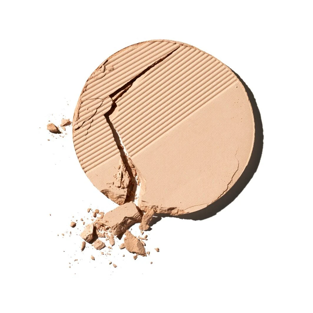 Catrice All Matt Plus Shine Control Powder mattifying powder 002 Banana Bright