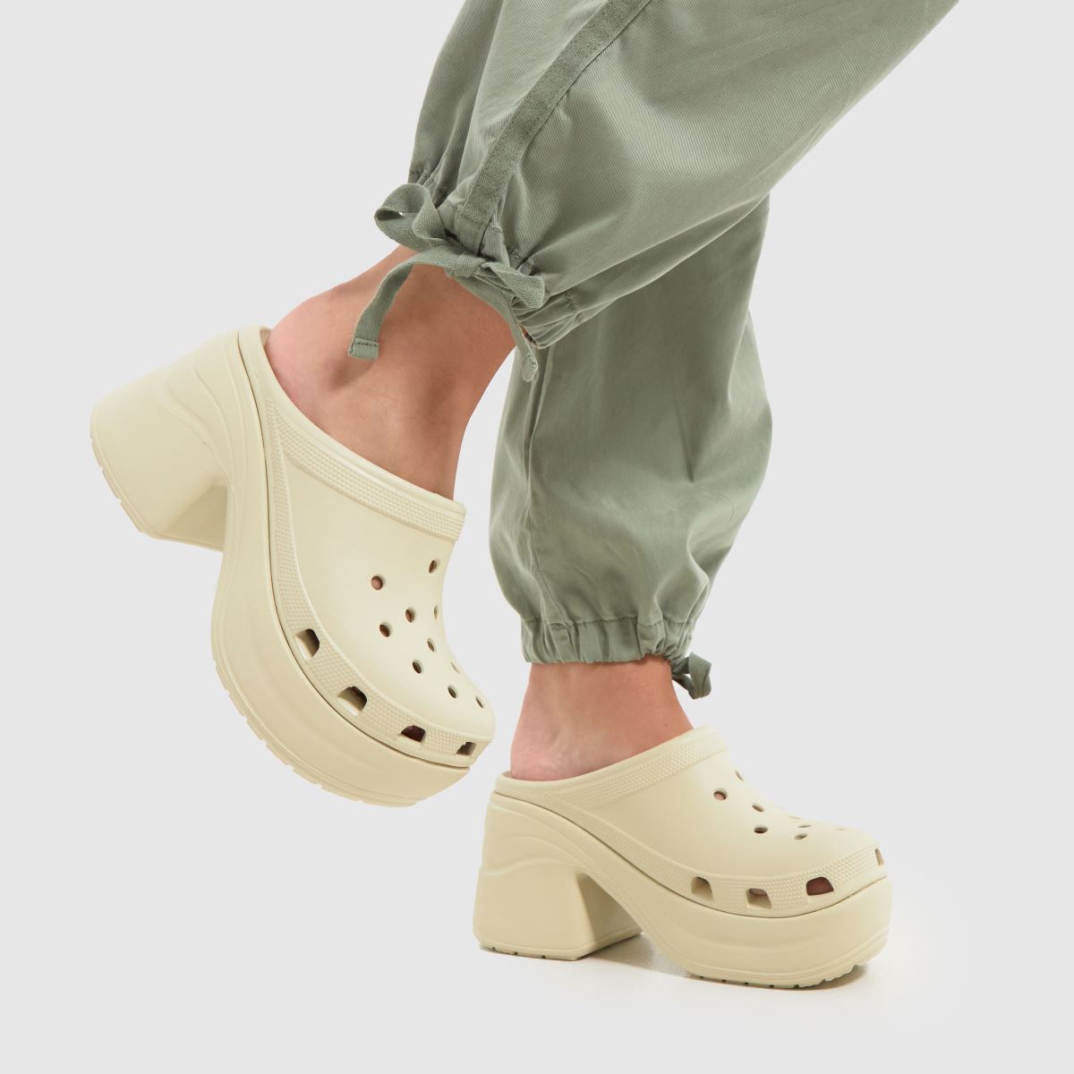Crocs Siren sarkú klumpa szandál bézs színben