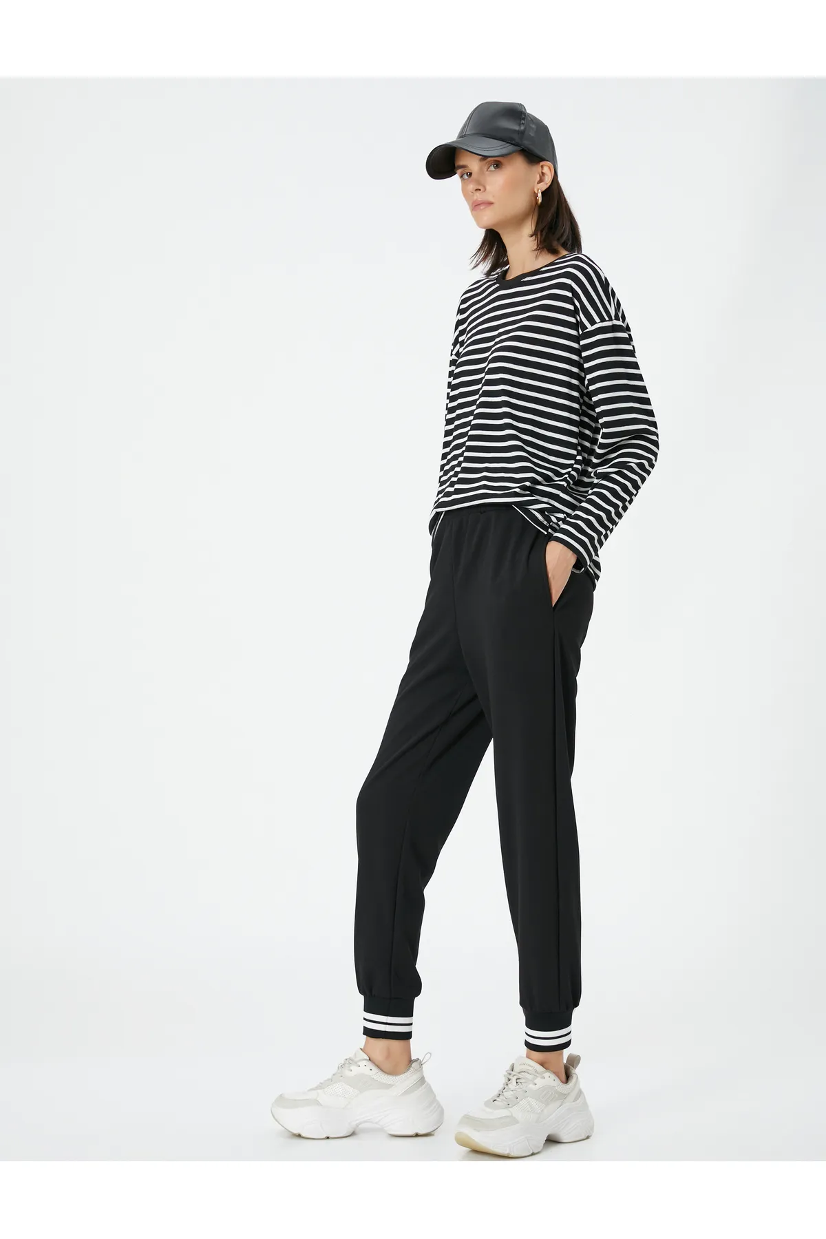 Koton  Jogger-Jogginghose mit geripptem Taschendetail