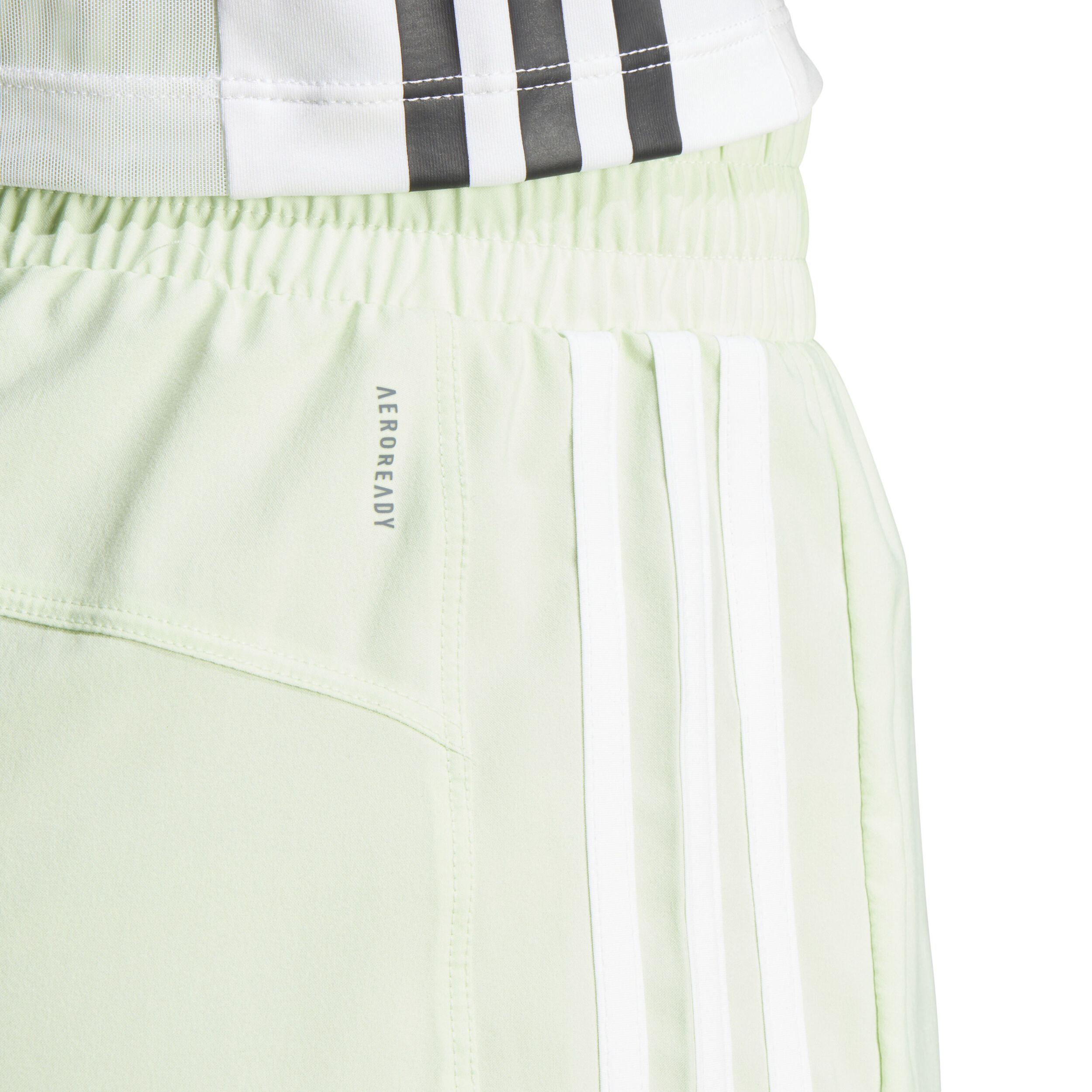 Pacer Woven Mid Shorts Damen - Hellgrün