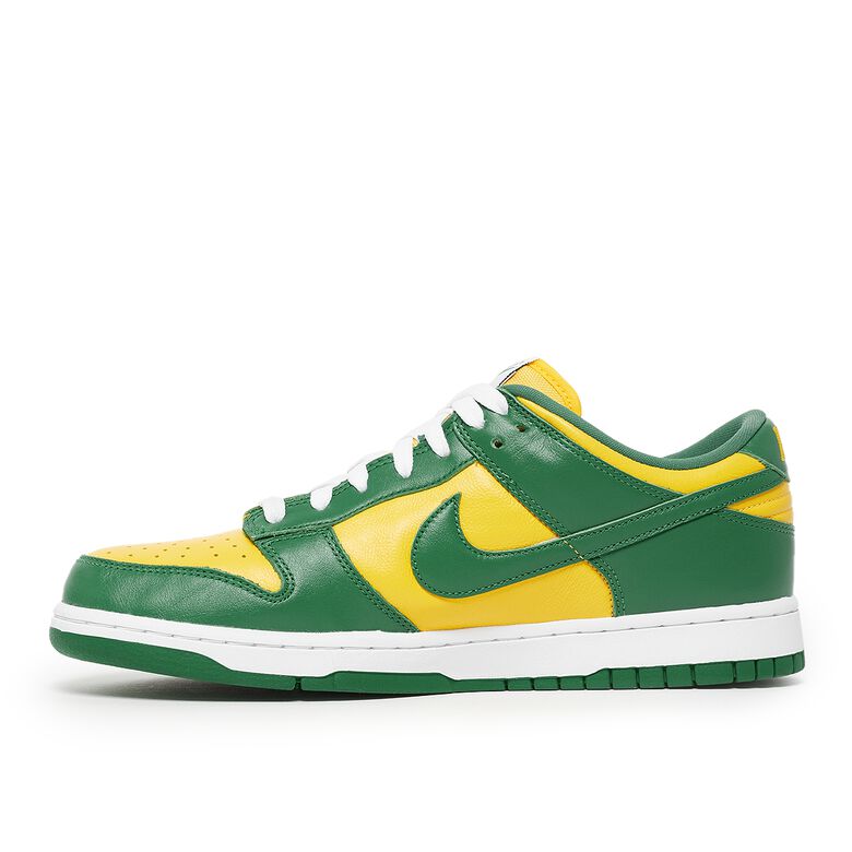 NIKE Dunk Low SP 