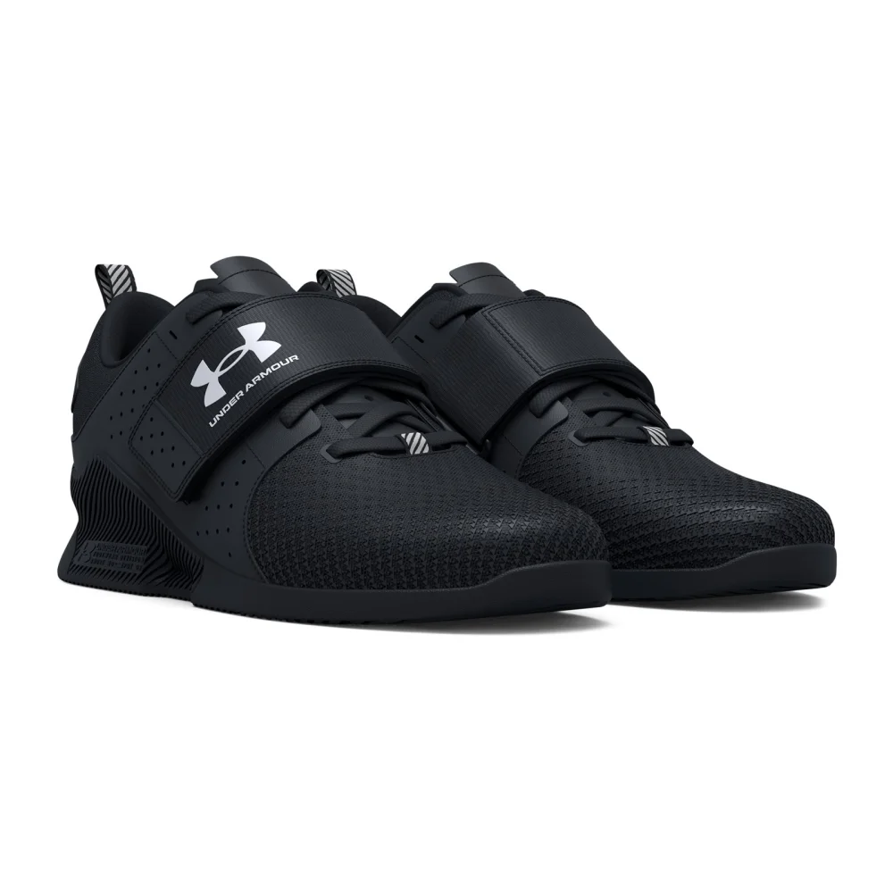 Under Armour Reign Lifter 3023735-001 / schwarz