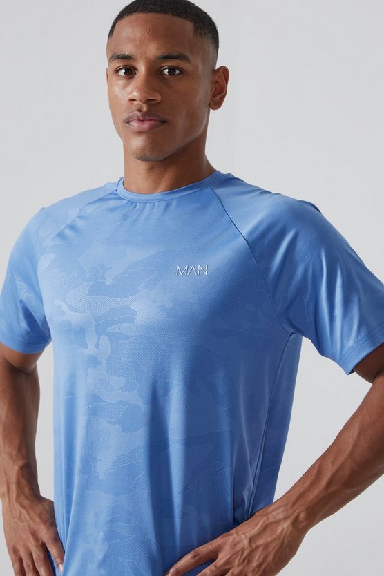 Man Active Camouflage Raglan Performance T-Shirt