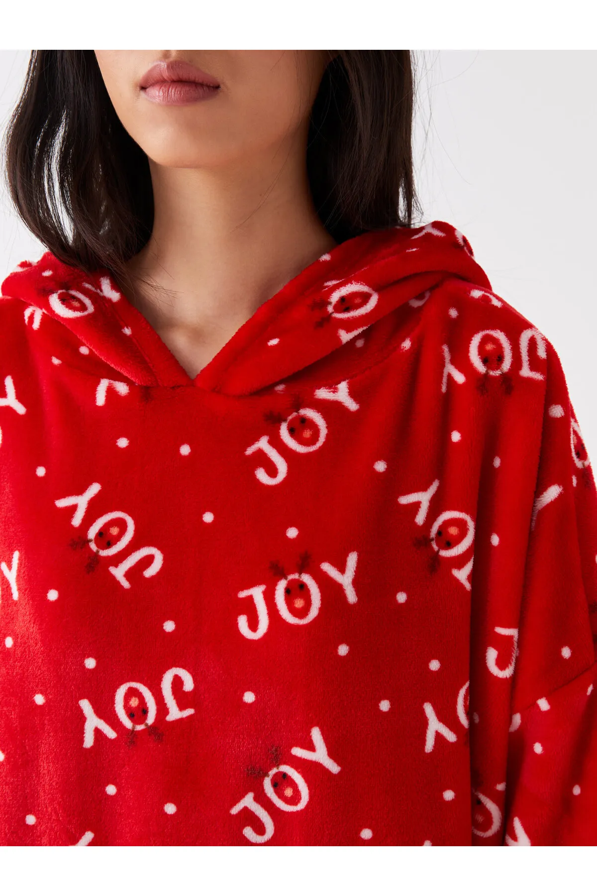 LC Waikiki  Langärmliges Damen-Pyjamaoberteil mit Weihnachtsmotiv und Kapuze aus Plüsch