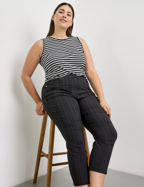 3/4 Stretchhose mit Streifen-Struktur Betty