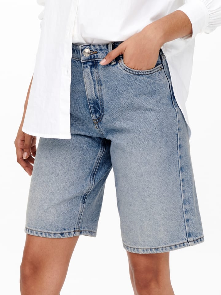 ONLY Jeans-Bermuda mit geradem Schnitt und fünf Taschen in Hellblau günstig kaufen S