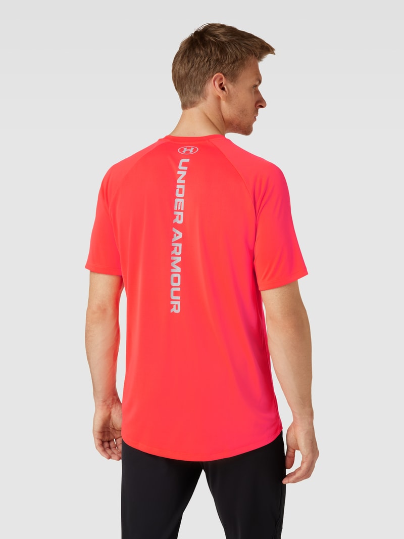 T-Shirt mit Rundhalsausschnitt und Logo-Print in pink