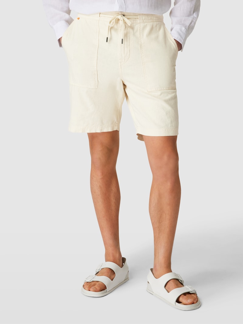 Shorts mit elastischem Bund Modell 'Sisla' in offwhite
