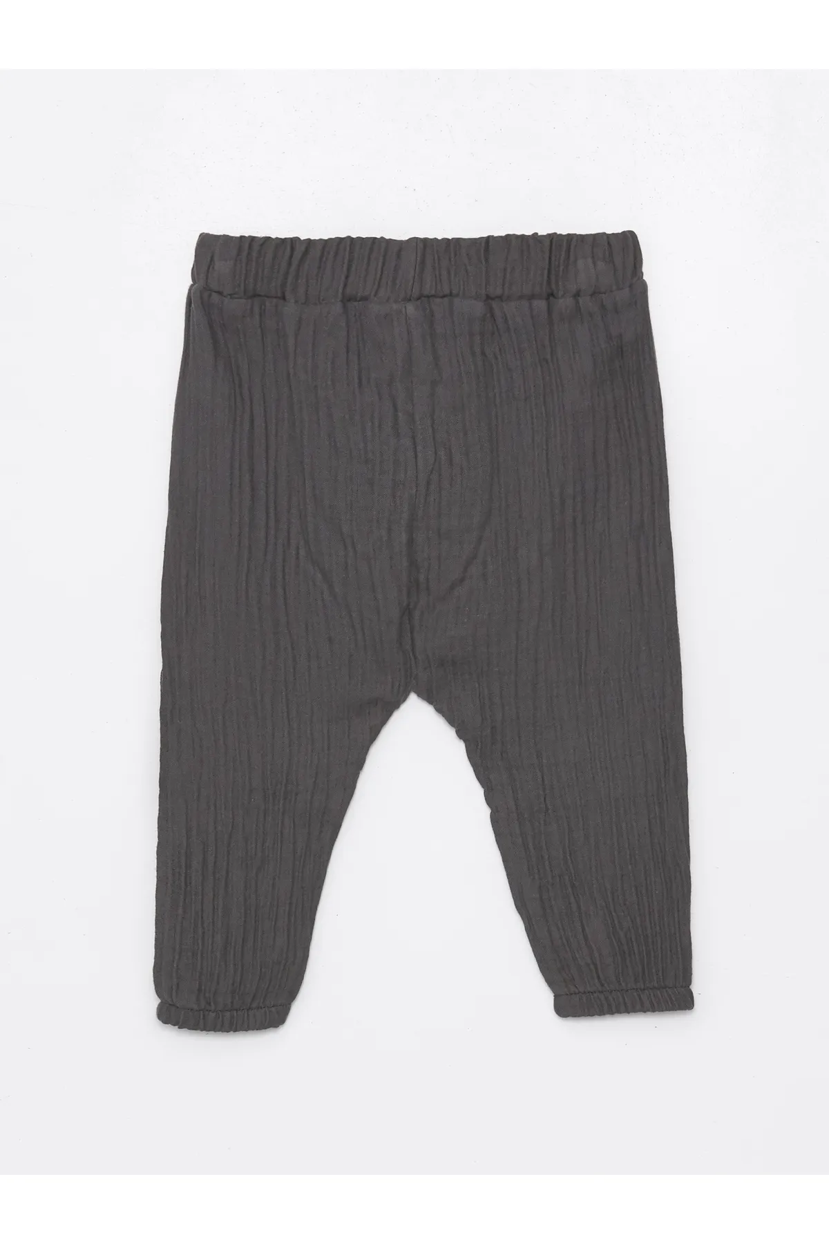 LC Waikiki  2-teiliges Set aus T-Shirt und Hose für Babys mit Rundhalsausschnitt
