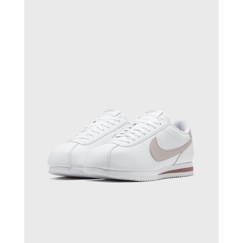 Nike Cortez WMNS DN1791-105 / weiss