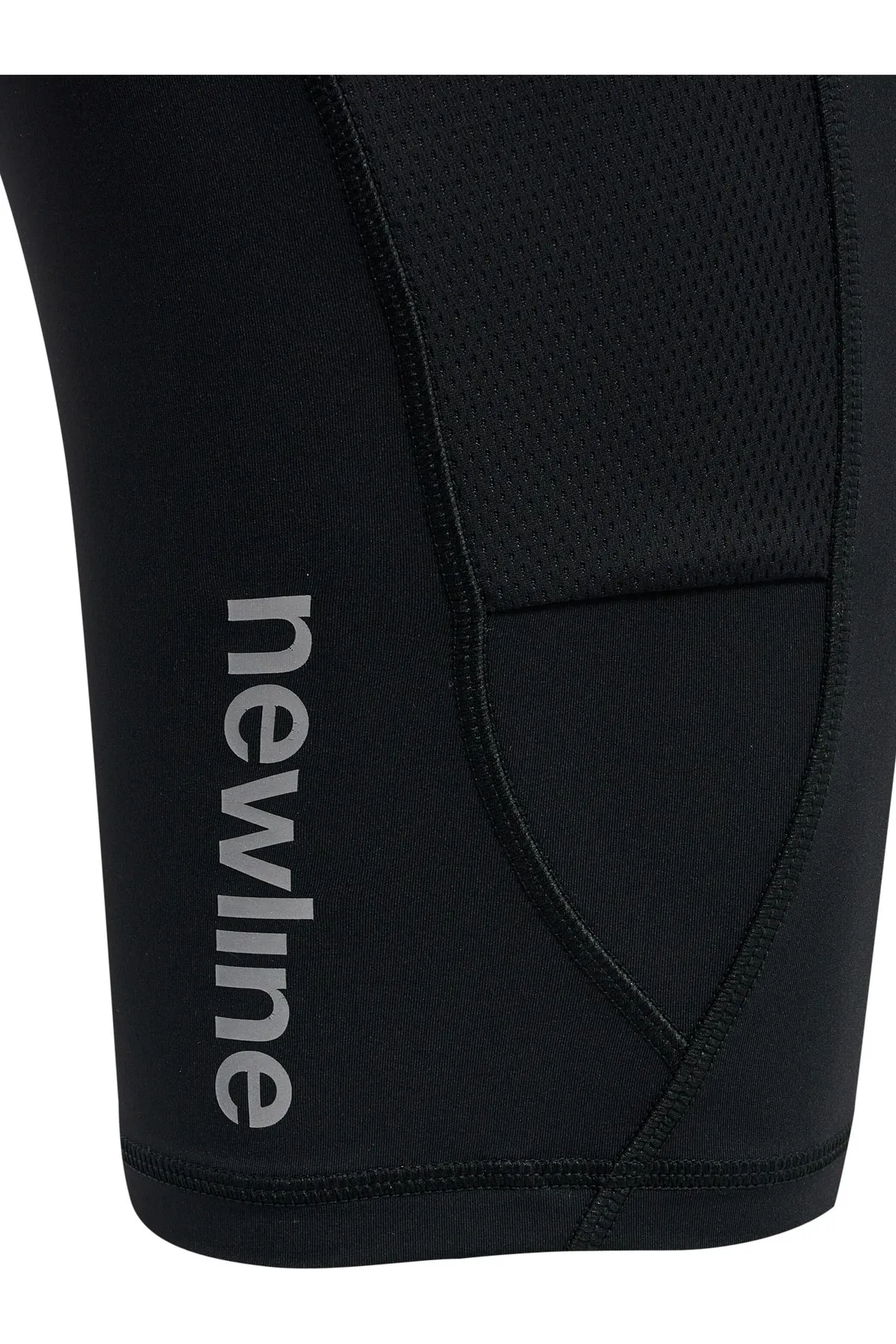 NEWLİNE  Kurze Sporthose - Schwarz - Mittlerer Bund
