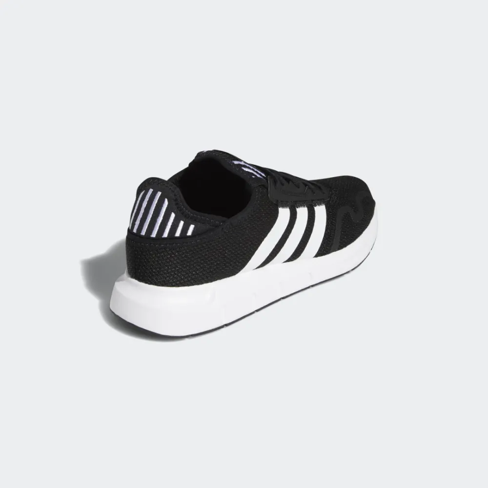 adidas Swift Run X FY2110 / schwarz