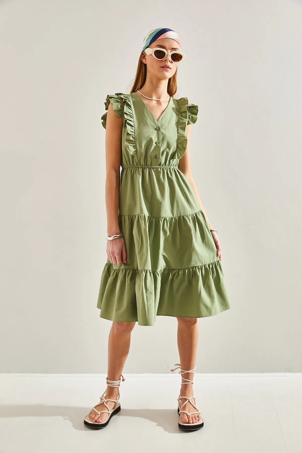 Bianco Lucci  Ausgestelltes Kleid mit Rüschen und elastischer Taille und Knöpfen für Damen