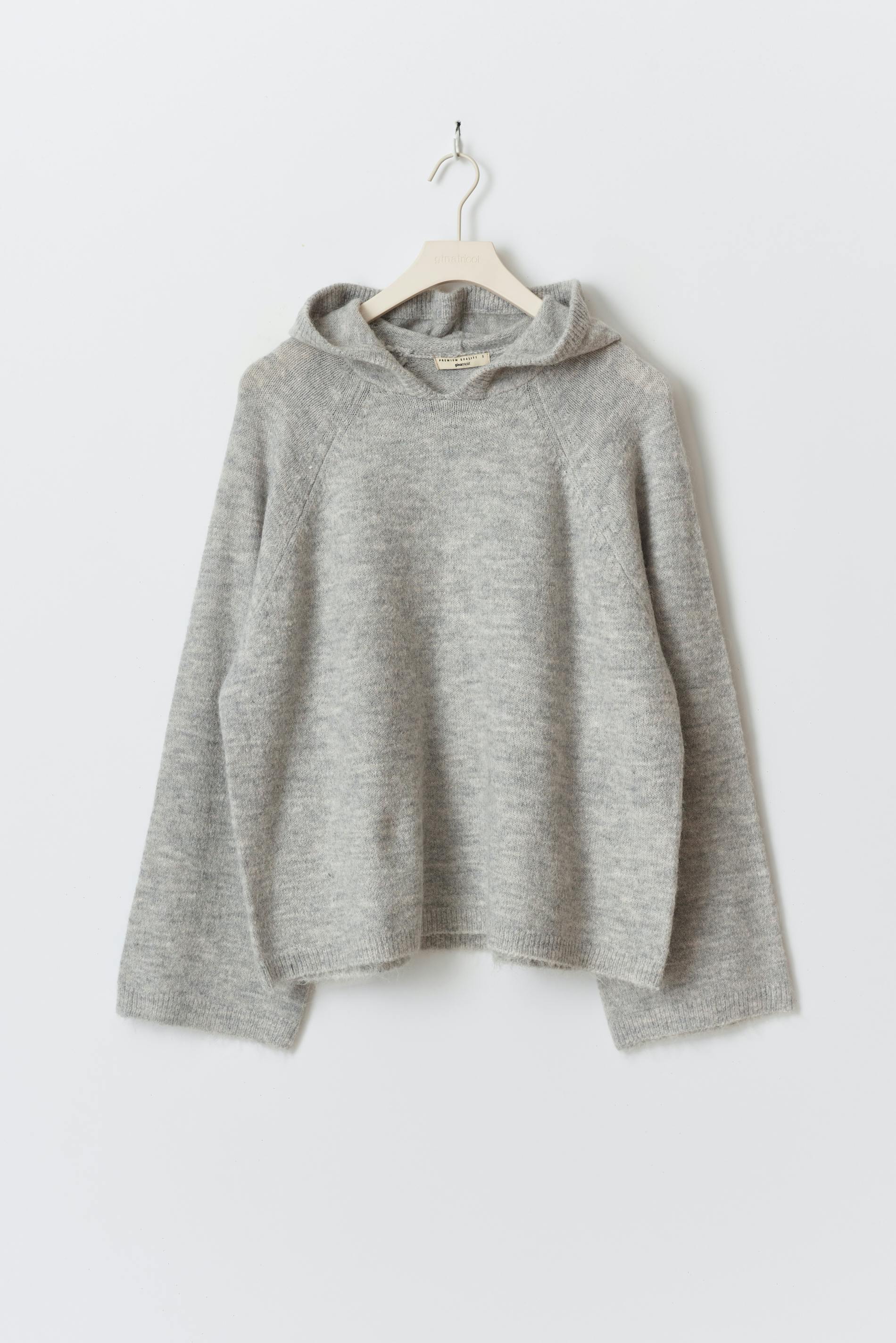 Knitted hoodie