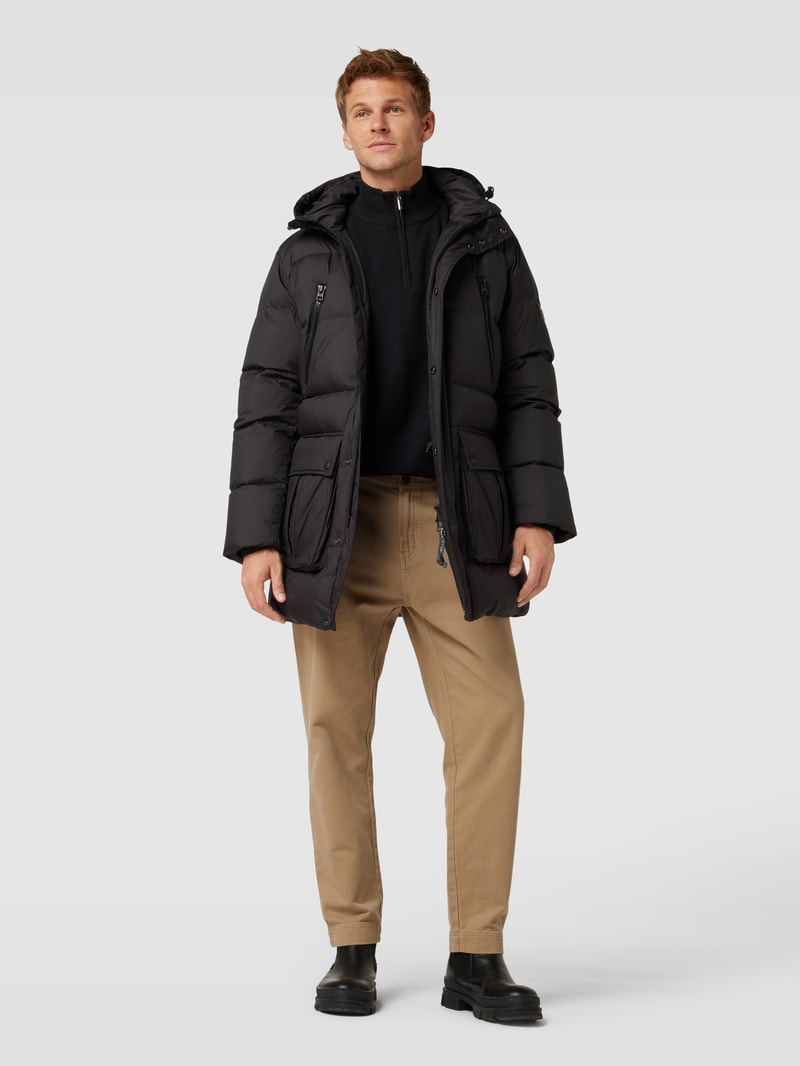 Daunenjacke in Stepp-Optik mit Pattentaschen in schwarz