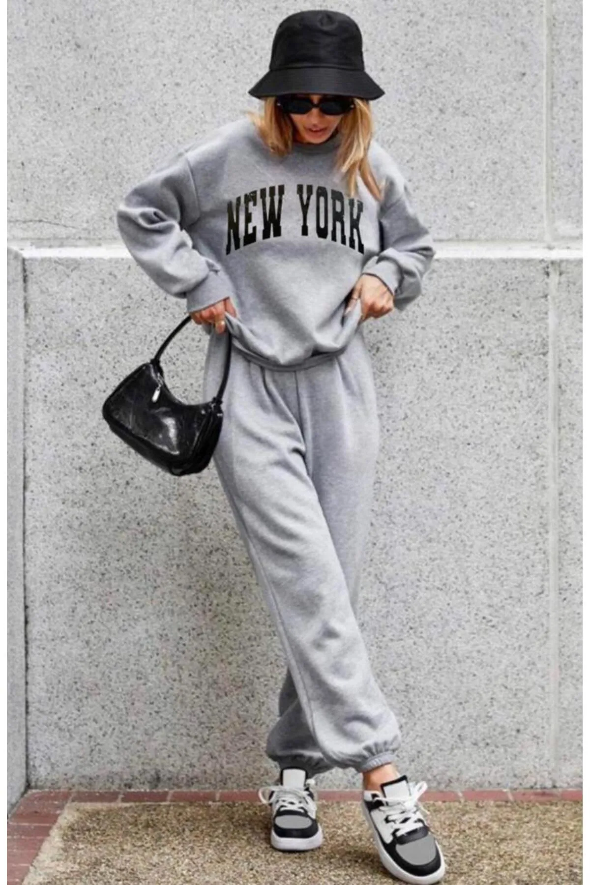 My Blog  Graues New York bedrucktes Oversize-Trainingsanzug-Set für Damen