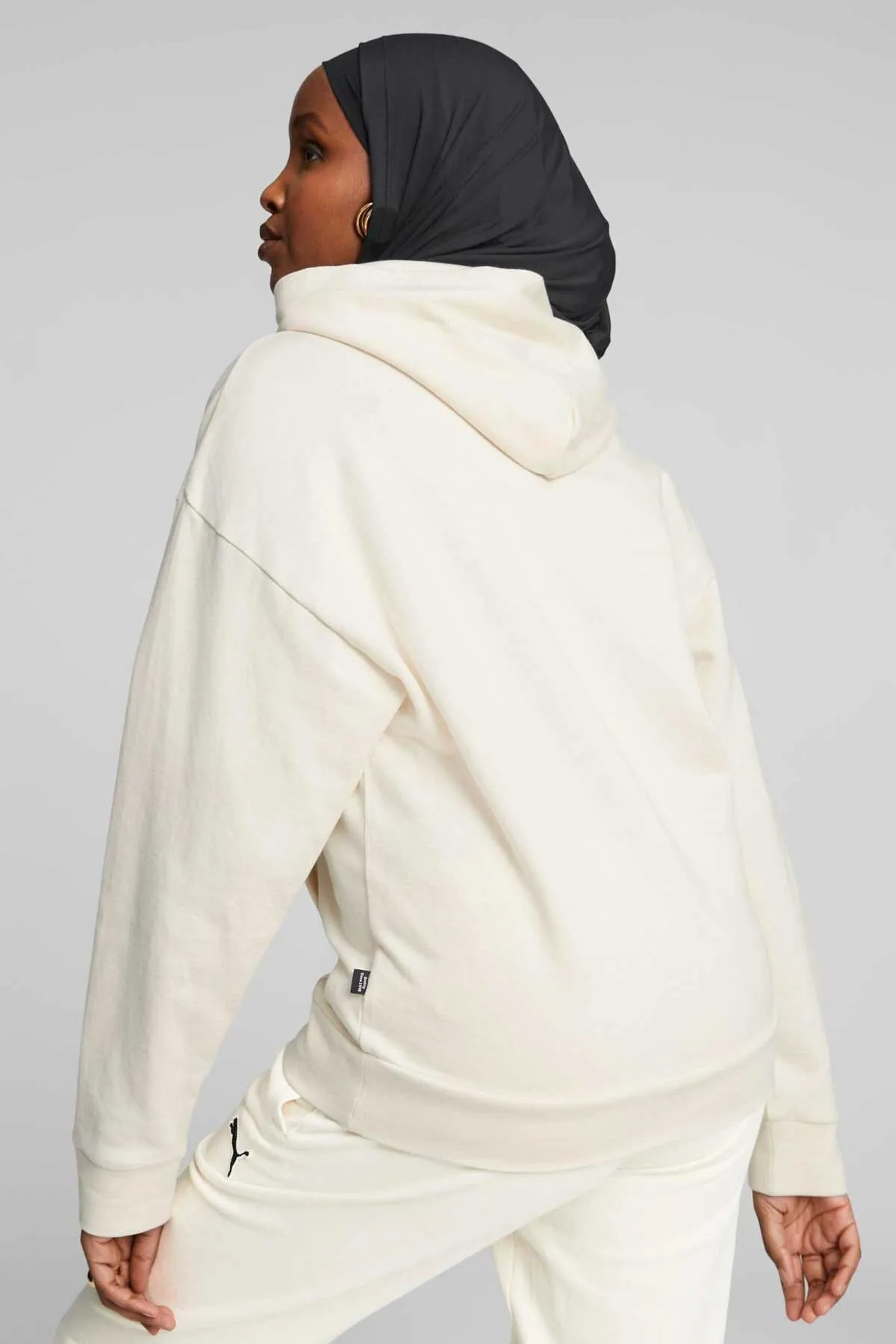 Puma  BETTER ESSENTIALS Kapuzenpullover EN67598899