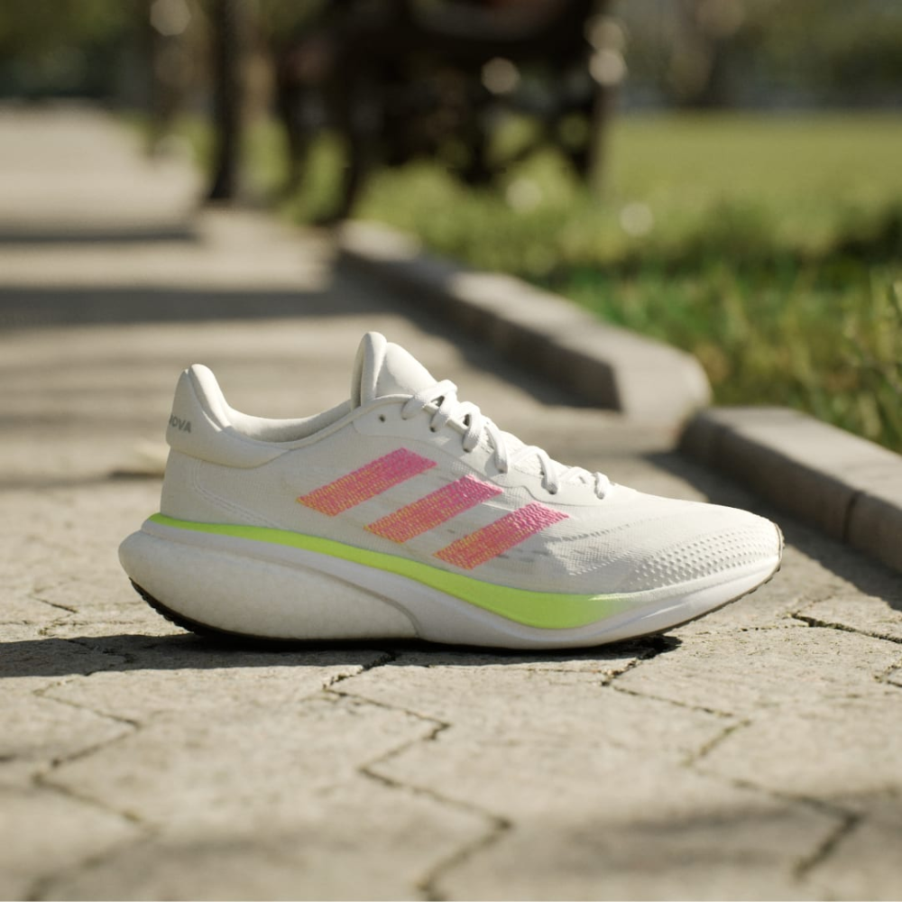 adidas Supernova 3 HQ1805 / weiss