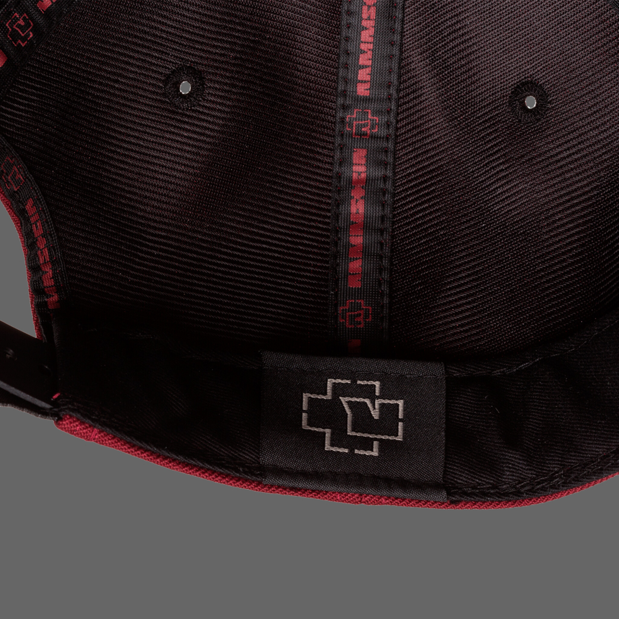 Snapback Cap *bordeaux*
