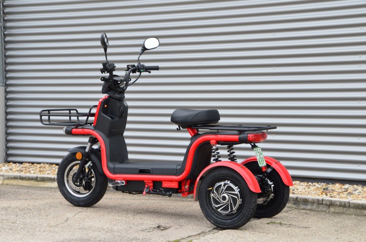 ARI Motors ARI 145 Elektroroller Lastenmoped E-Roller inkl. Speditionskosten & vor Ort Einweisung