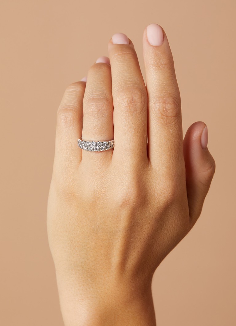 Anello Diamond Point in oro bianco, diamante da 1,05 ct, Caviar