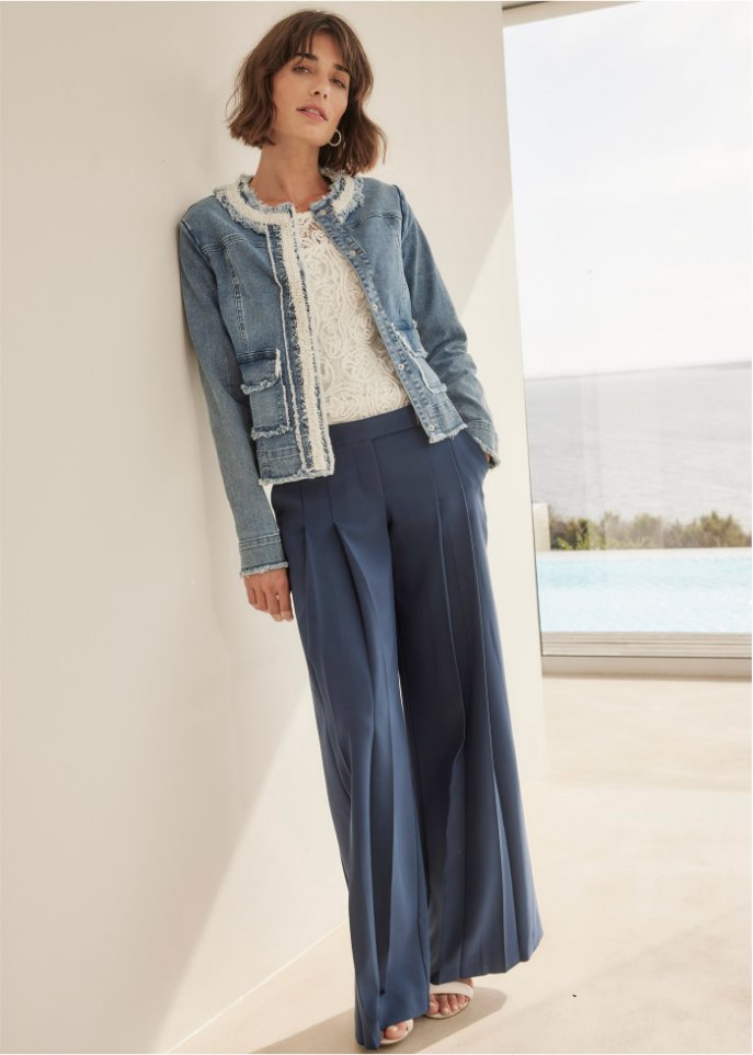 Jeansjacke mit Tweed und Perlen
