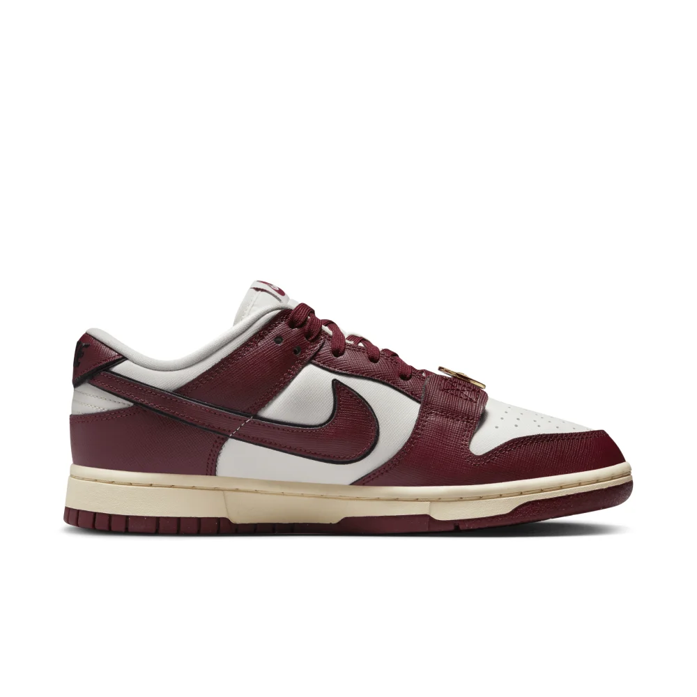 Nike Dunk Low SE DV1160-101 / rot