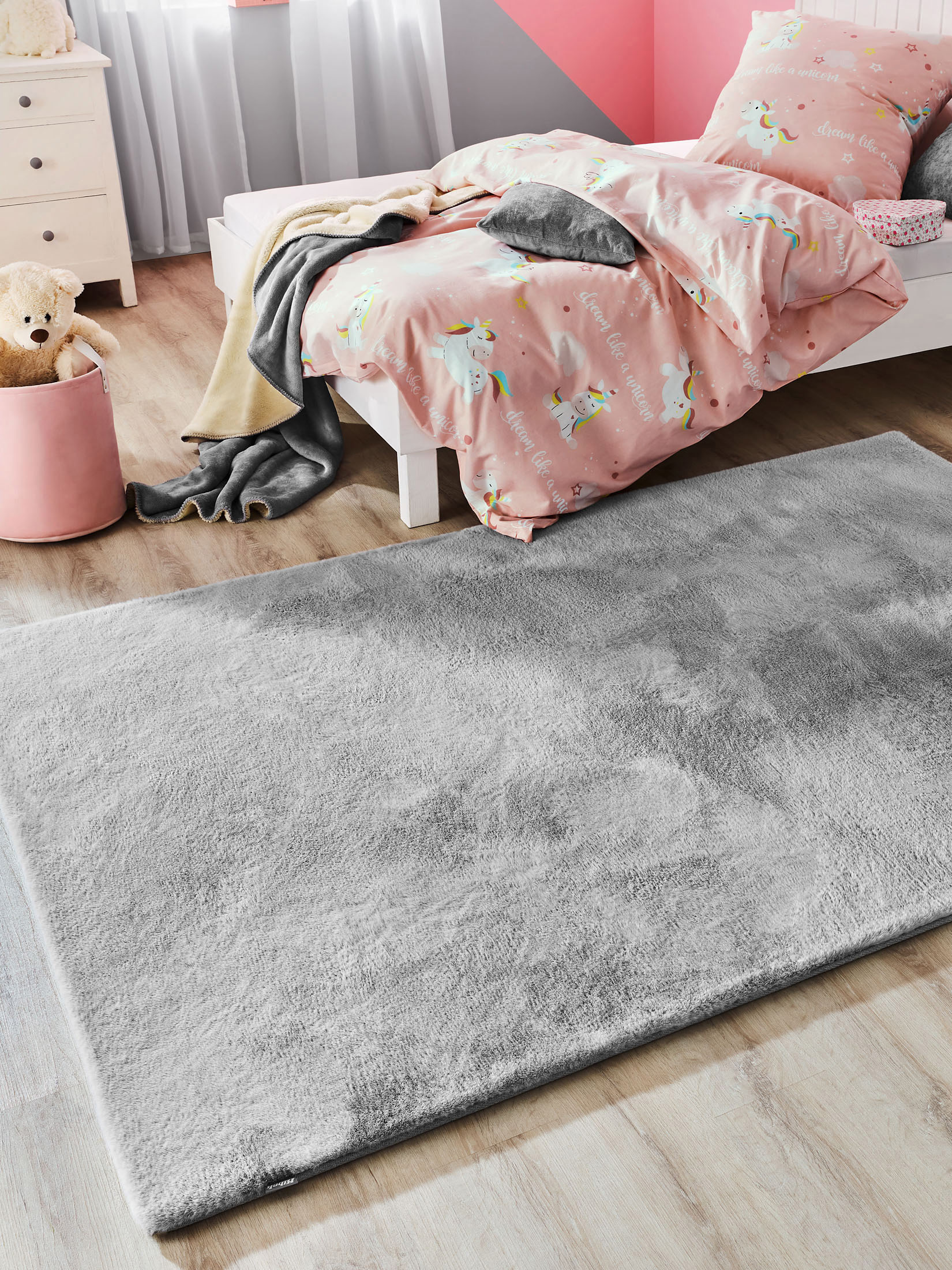 Ranua Kunstfell-Teppich, Silver