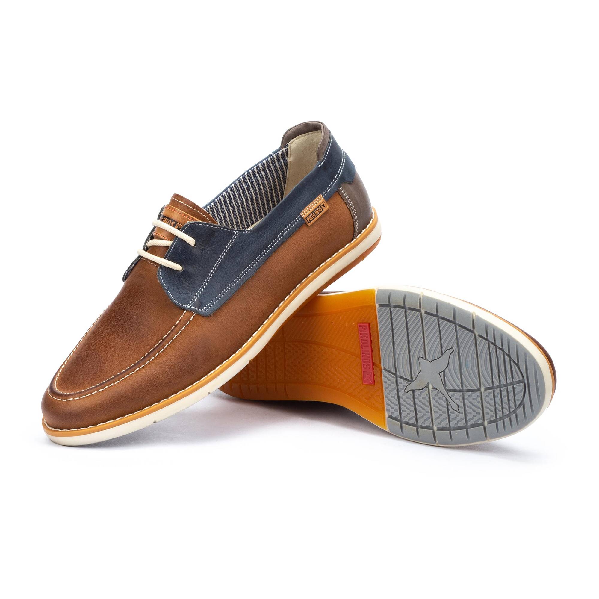Dwukolorowe buty żeglarskie męskie - BRANDY