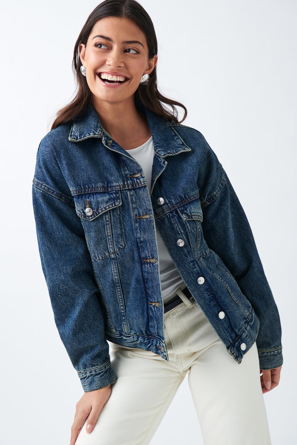 Loose denim jacket