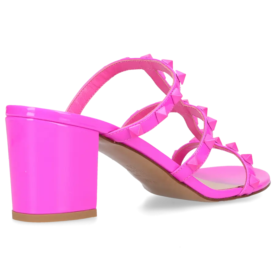 Valentino Garavani - Sandalen ROCKSTUD Lackleder - pink