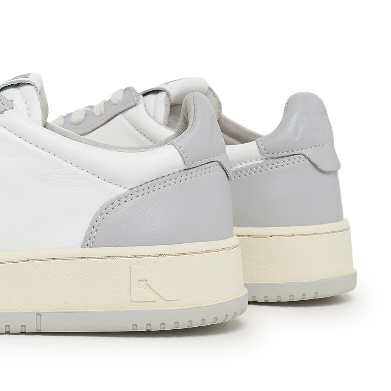 Autry 01 Low WB04 white