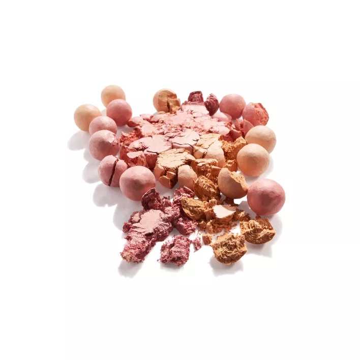 MAGIC FINISH Shimmering Blush Pearls Peachy Paradise