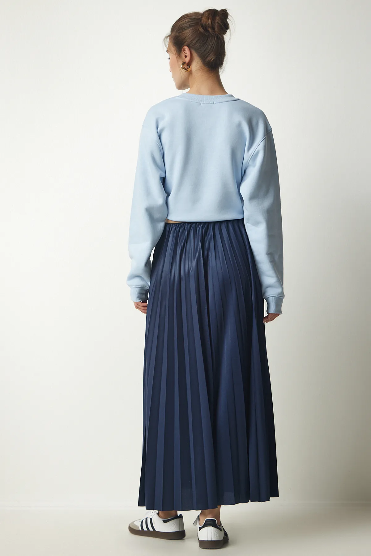 Happiness İstanbul  Marineblauer, langer Plisseerock für Damen LJ00001