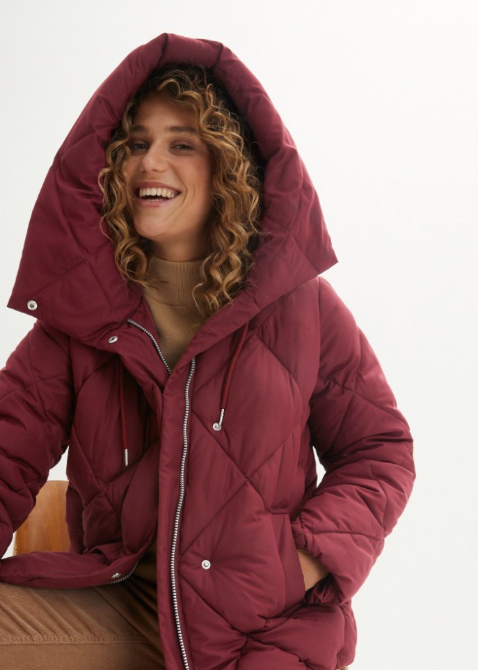 Steppjacke mit Kapuze