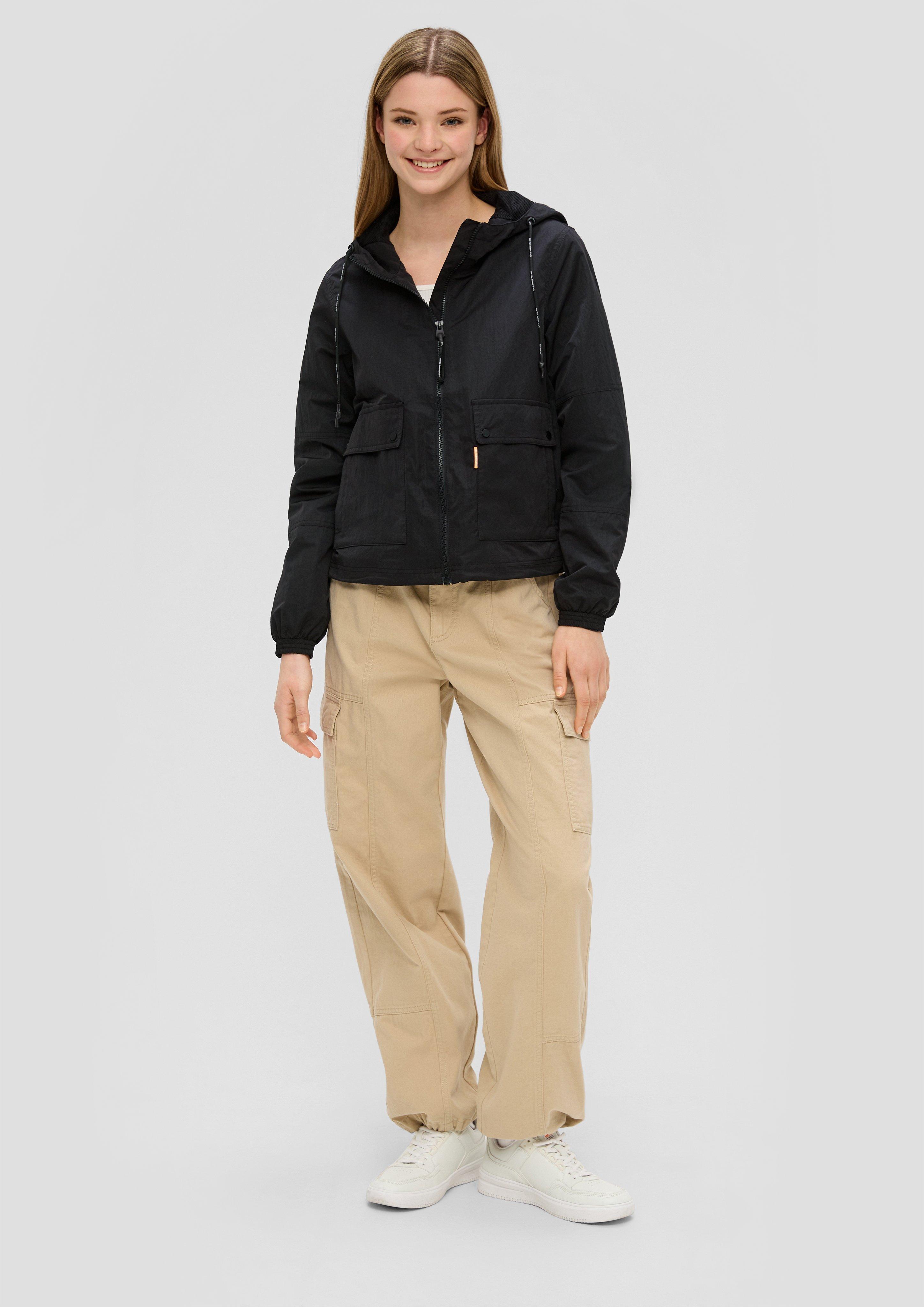 Kapuzenjacke mit Crinkle-Struktur  2140321-9999